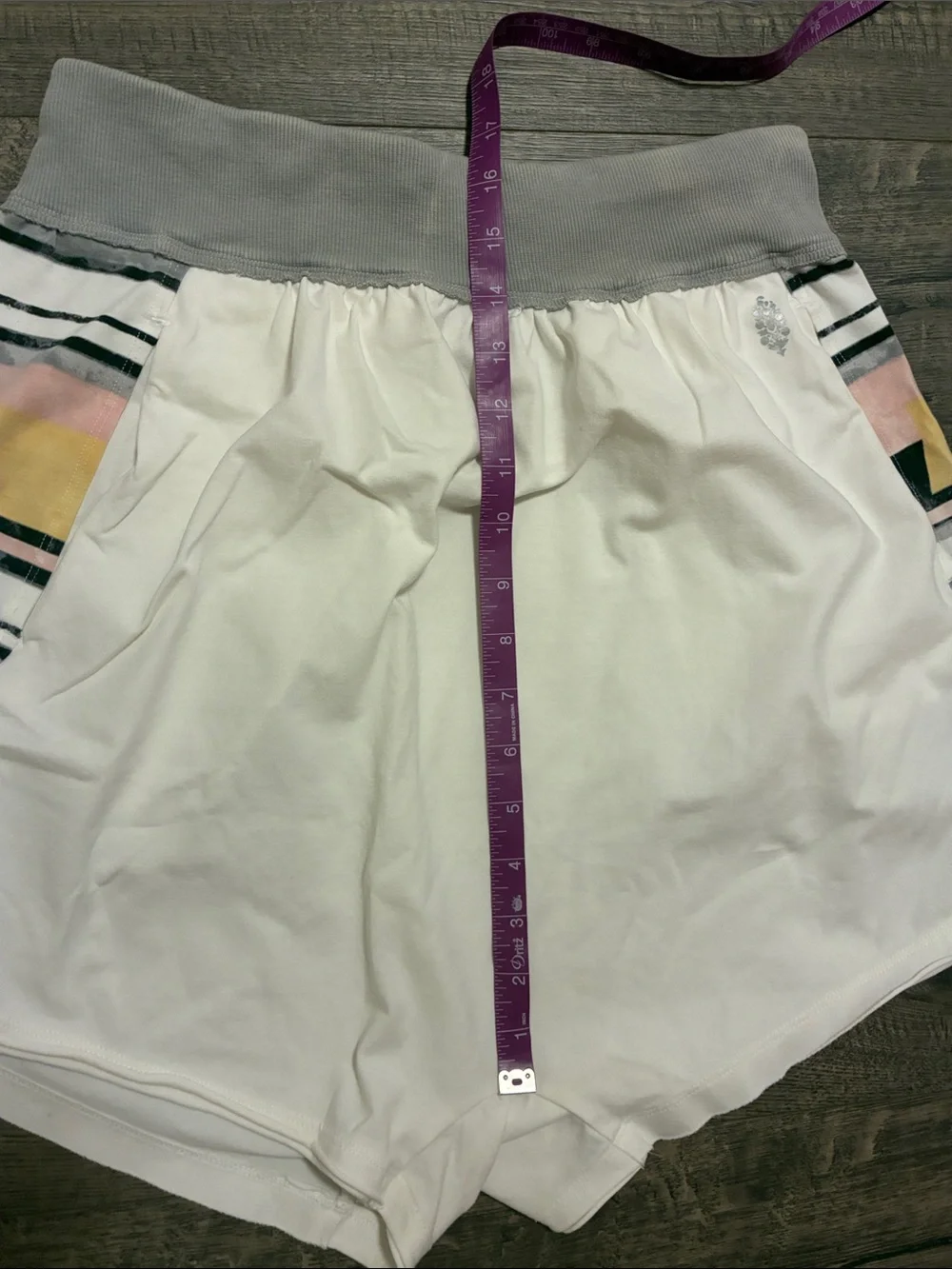Hot Shot Harem Printed Shorts - Size: Large